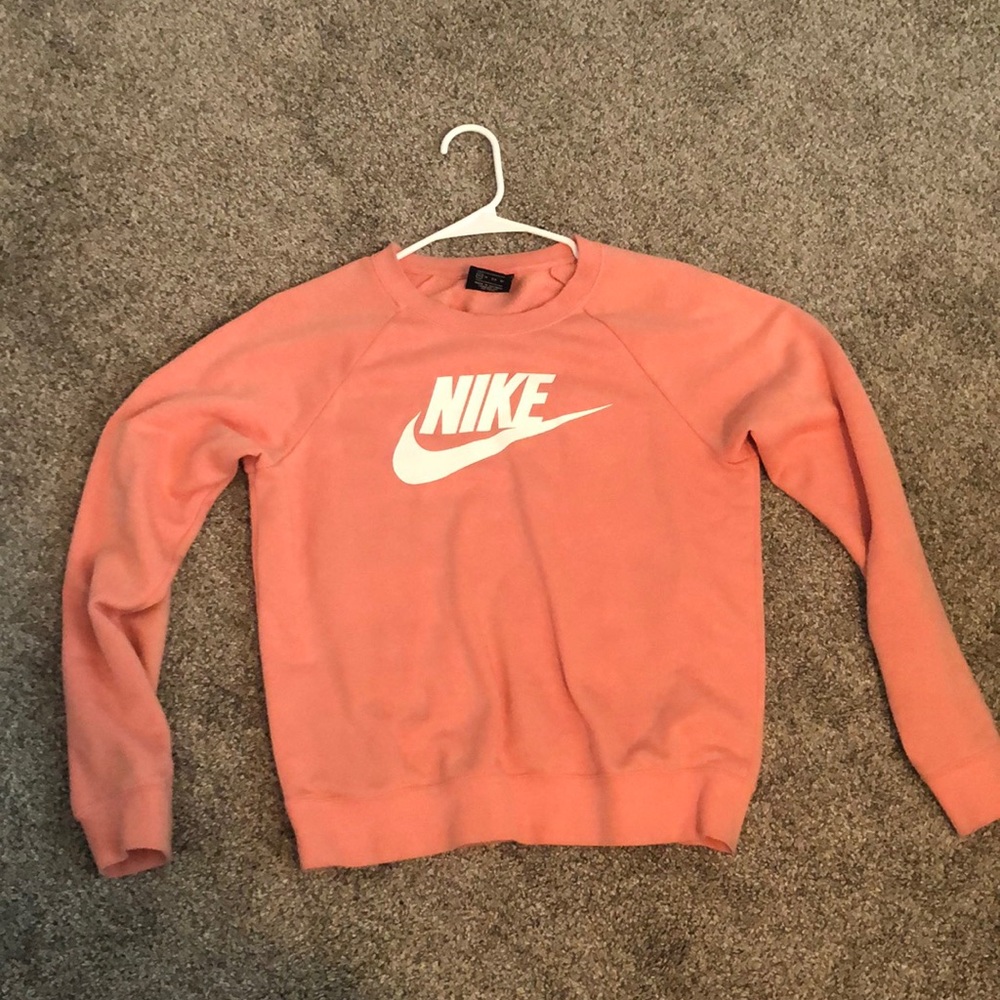 nike crewneck sweatshirt